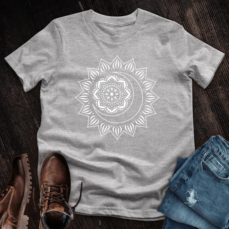 Henna Sunburst Men's Tee