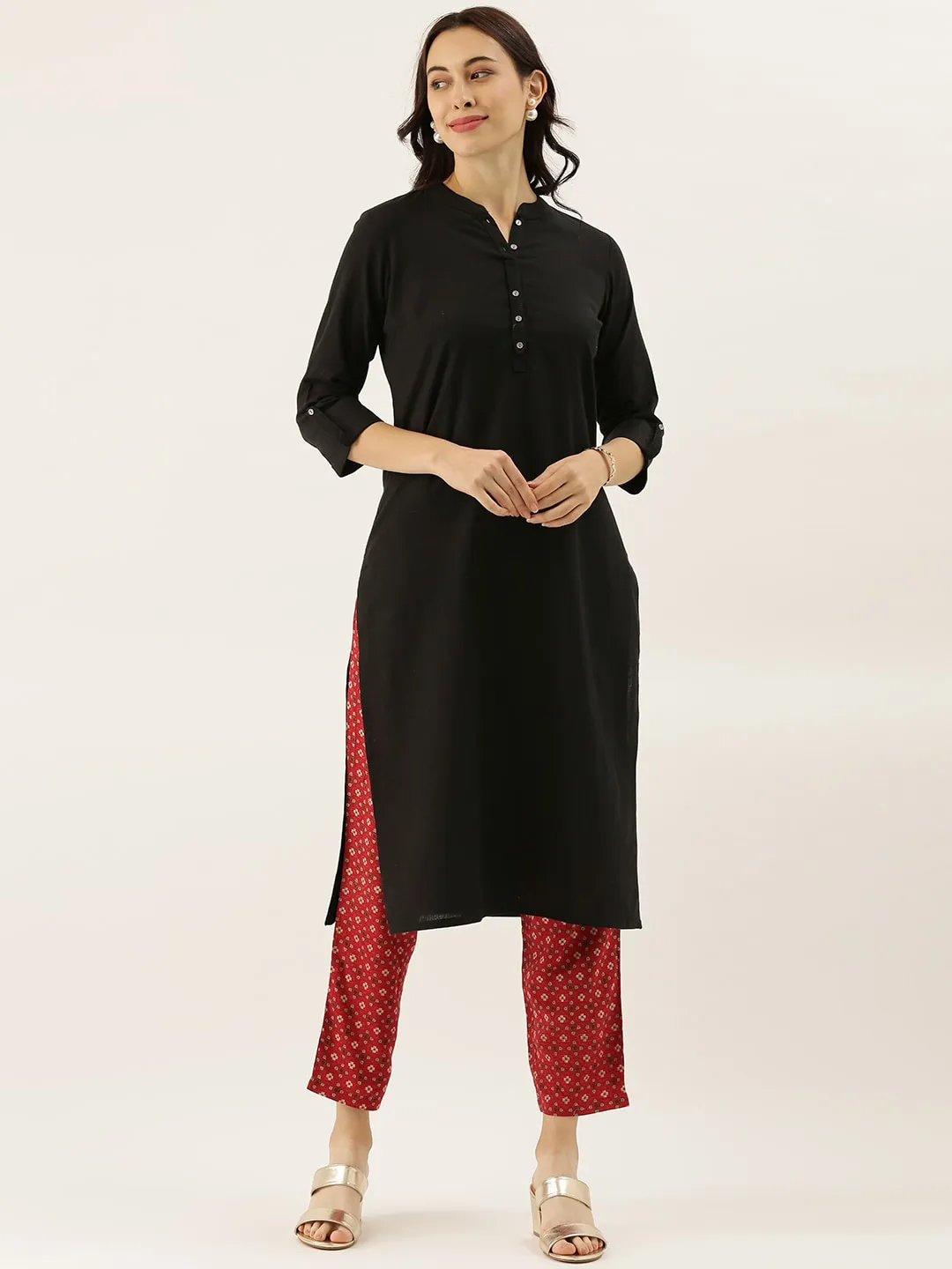 Women'S Black Solid Straight Roll Up Kurti